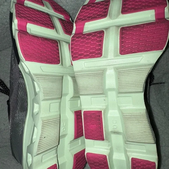 On Running Cloudmonster - Picture 5 of 7